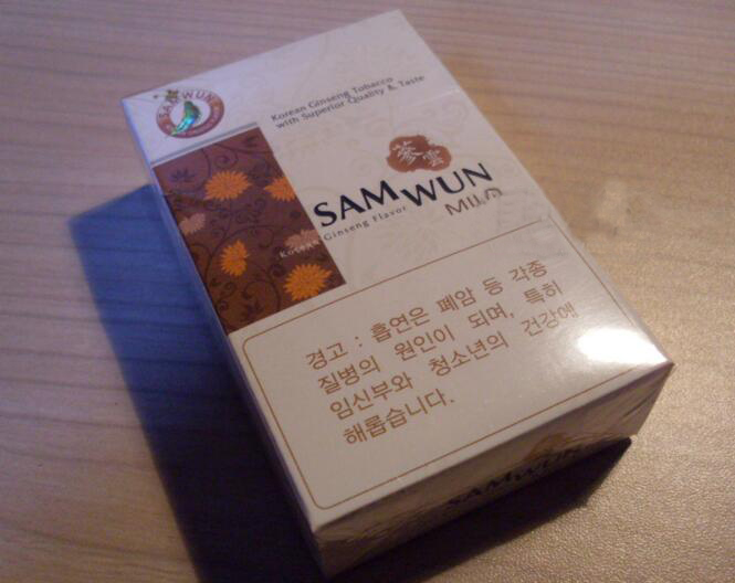 城市窗外烟花图片图文大全